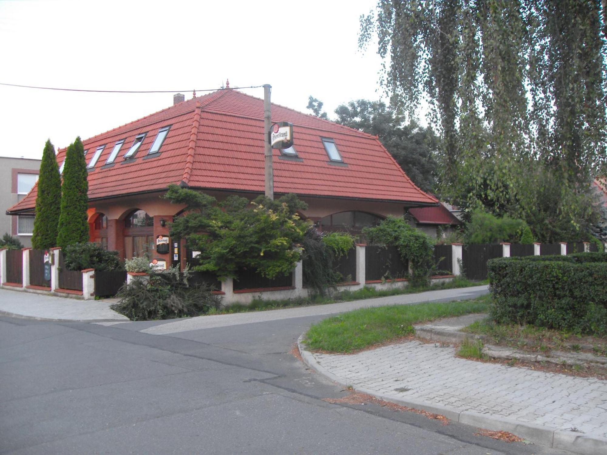 Arco Penzion Ostrava Exterior photo